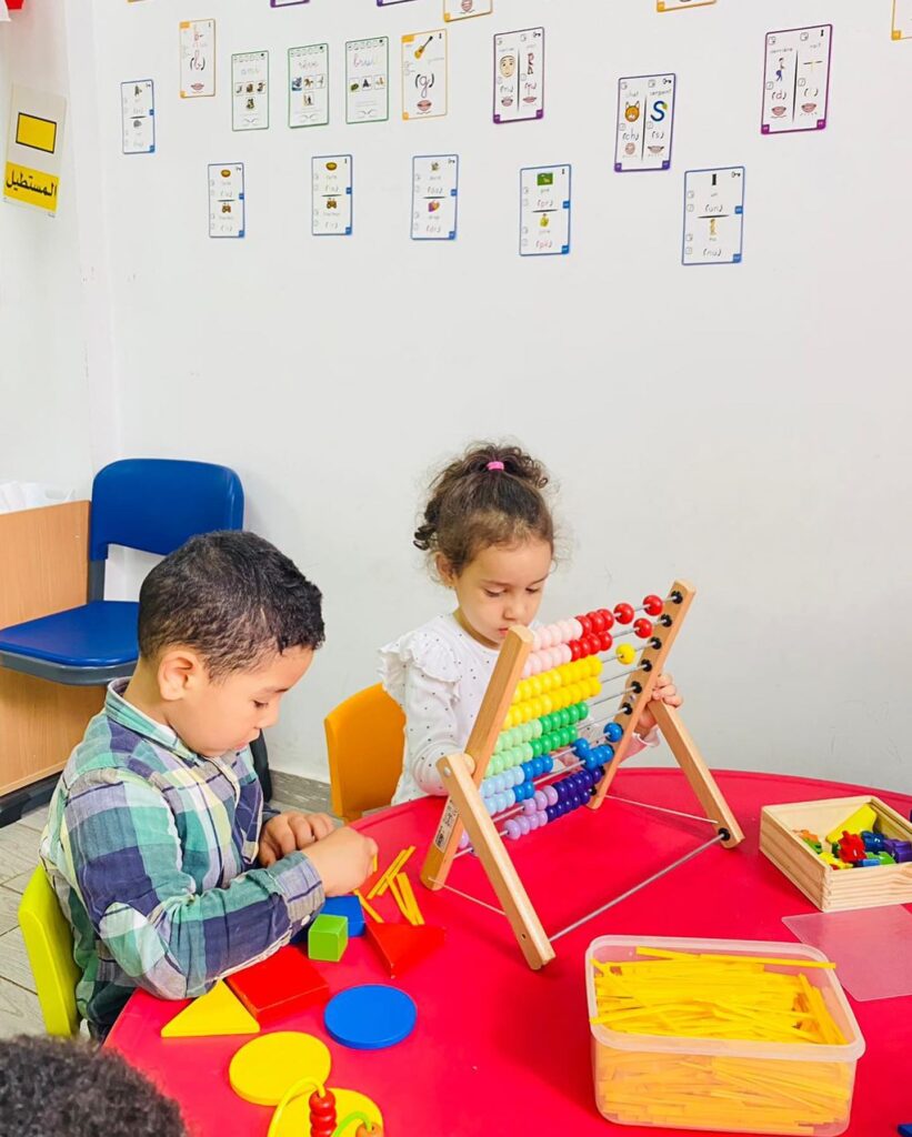 eleves de maternelle pendant une activité parascolaire - GS J.F Kennedy